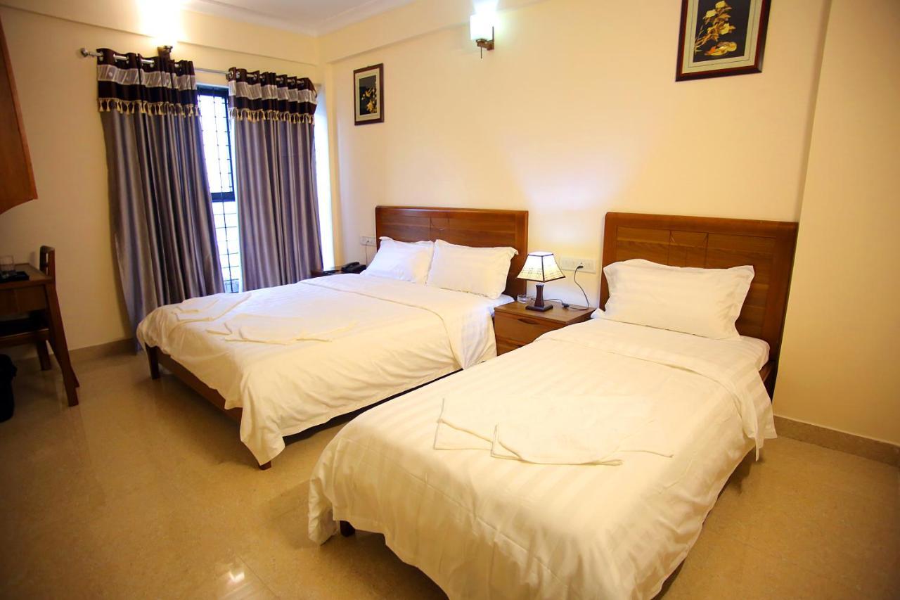 The Lounge Business Hotel Bengaluru Zewnętrze zdjęcie
