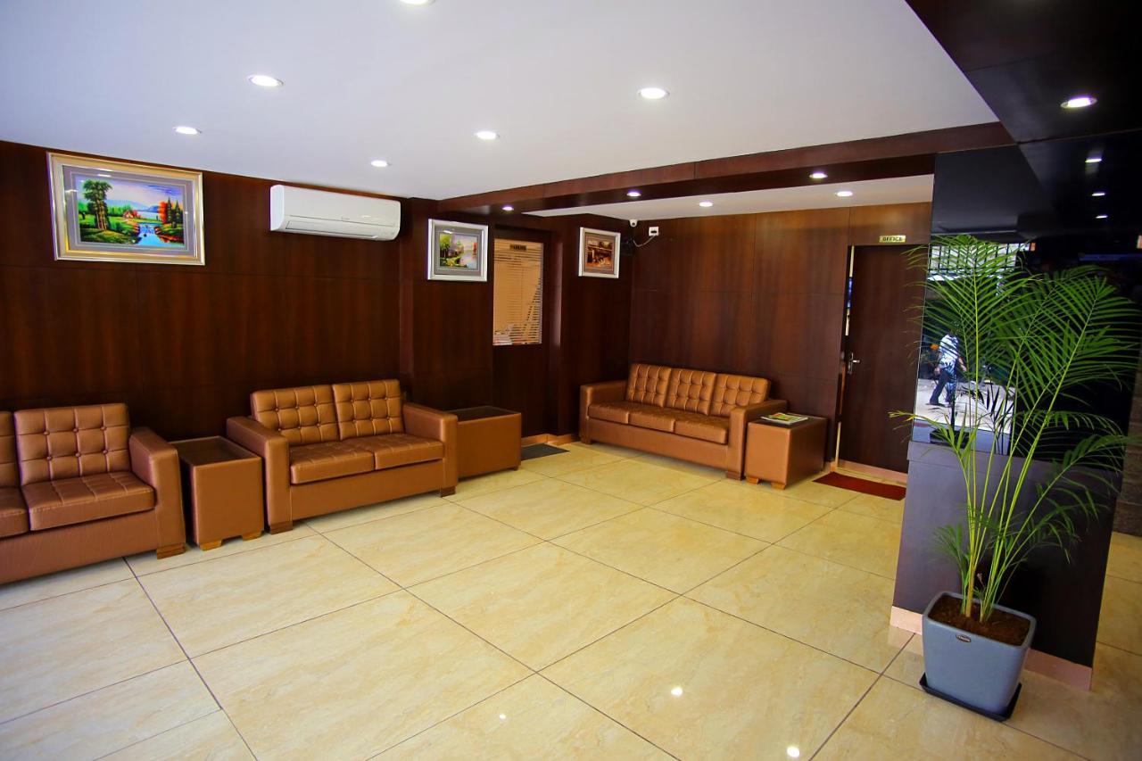The Lounge Business Hotel Bengaluru Zewnętrze zdjęcie